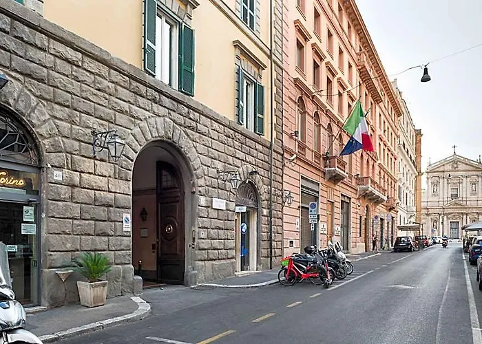 Hotel At 41